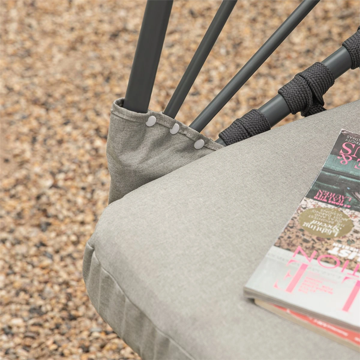 Silla Colgante Con Soporte Para Exteriores Columpio Colgante Con Marco De Acero 95 X 95 X 187cm OGS57-HG SoBuy - Imagen 6